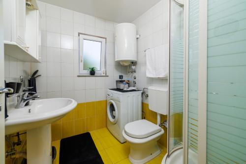 Evelin Apartment