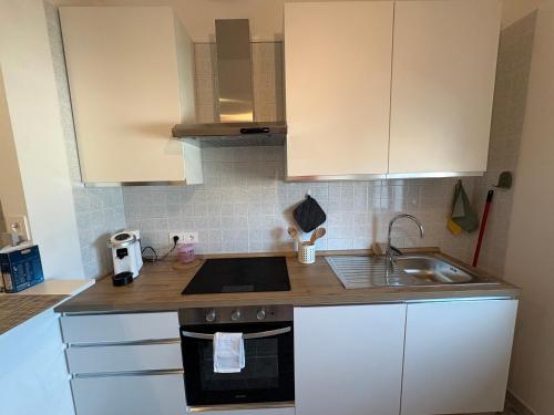 Ponte Lungo Charming Flat - Heart of Rome