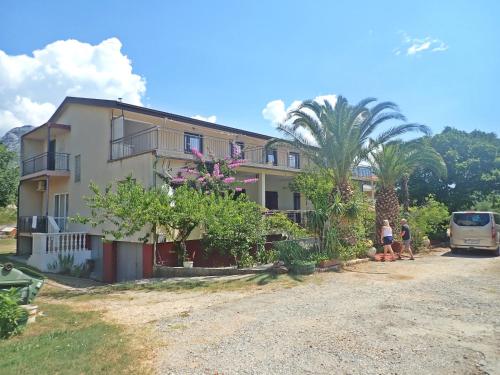 Apartments Rujno