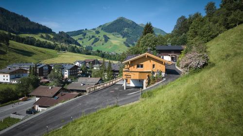 Almhütte Auszeit - Neueröffnung Dezember 2025