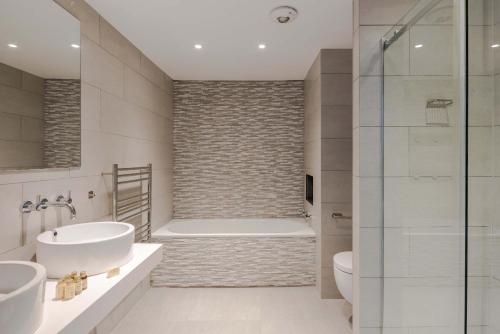 Clerkenwell 3-Bed Apartment - Lift - Sleeps 8 photo 16