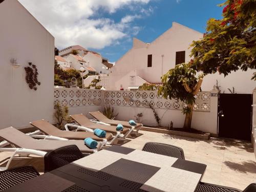 Beach Bungalow Holiday Home