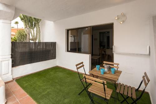 Home2Book Sunny Fun Pool & Terrace Apt Corralejo