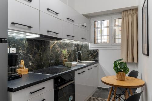 Αtheniannest Alexandras Modern City Apartment