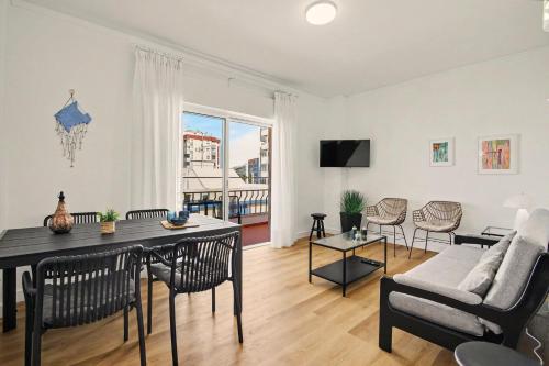 One step to the beach apartment