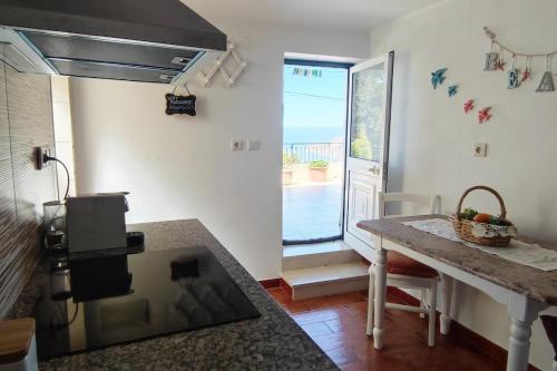 The best view over Nazare! Mar a Pedra Apartment