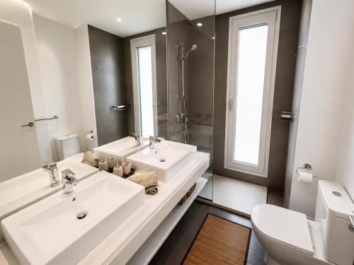 Penthouse w Scenic Views RDR557
