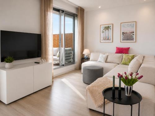 Penthouse w Scenic Views RDR557
