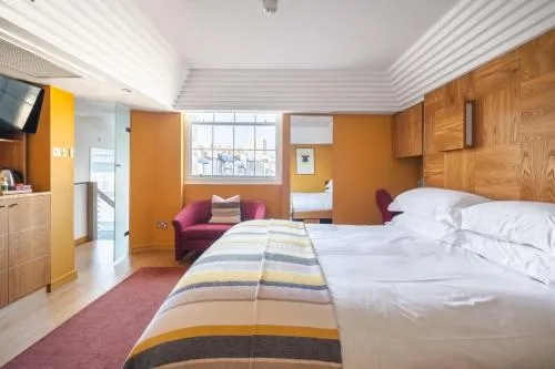 Drakes Hotel photo 8