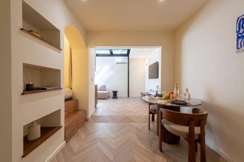 Atypical Studio Apartment - Cannes Californie