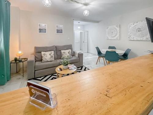Miguel Bueno Apartment City Center by Stay Belonio