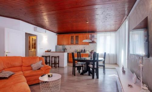 Apartman R&R,3 room apartman in the center Šibenik