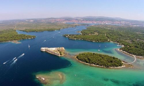 Apartman R&R,3 room apartman in the center Šibenik