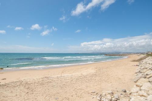 GuestReady - Beachside stay in Caparica