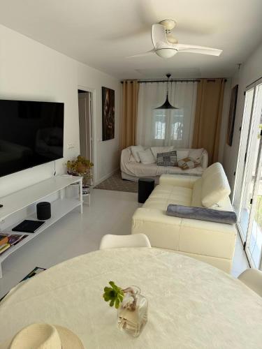 Puerto Banus Jacuzzi close to Breath and Marbella Arena