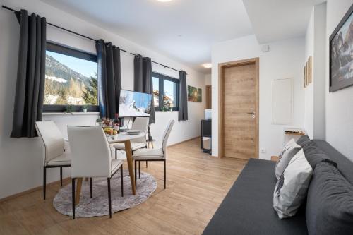 Mountain Chalet Bergblick Top 2