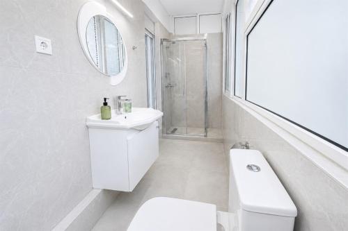 Victoria House Pefkohori 3 bedrooms 12 guests