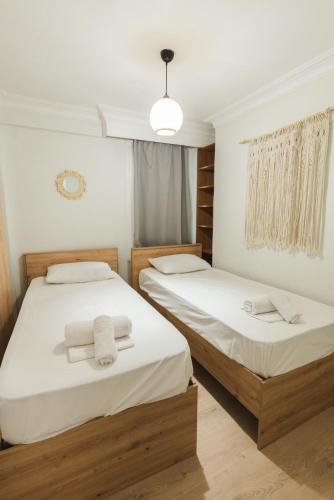 Emerald Oasis by Nexus, next to White Tower and TIF with Jacuzzi, 2 bedrooms