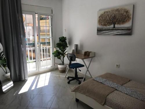Archon Jacuzzi Luxury Apartment - 3 BDR, Stylish Jacuzzi, Chic and Relaxing, 13 km from Airport