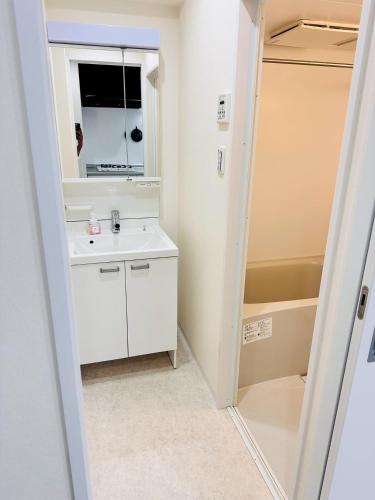 R SQUARE Nipponbashi Room 201