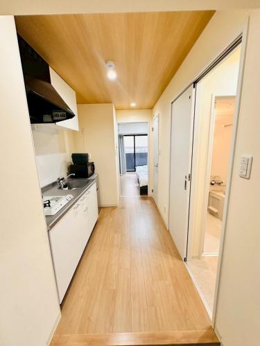 R SQUARE Nipponbashi Room No 302