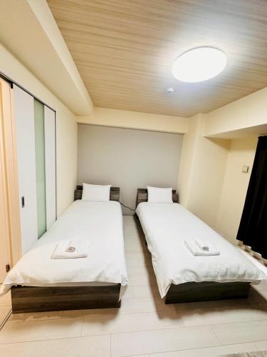 R SQUARE Nipponbashi Room No 401
