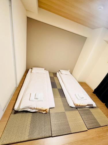 R SQUARE Nipponbashi Room No 901