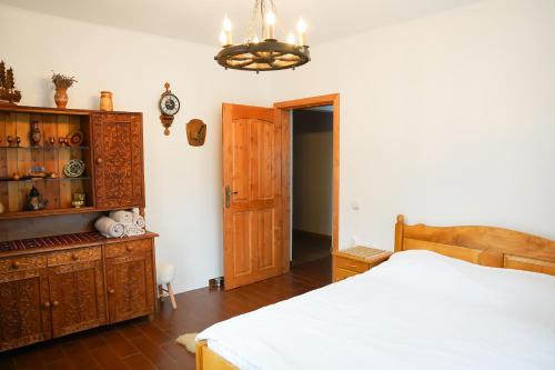 Llit o llits en una habitació de Arnota