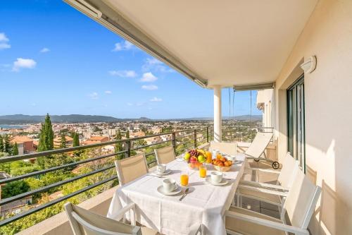 1 Bedroom Apt - Splendid View & Pool - Happy Rentals