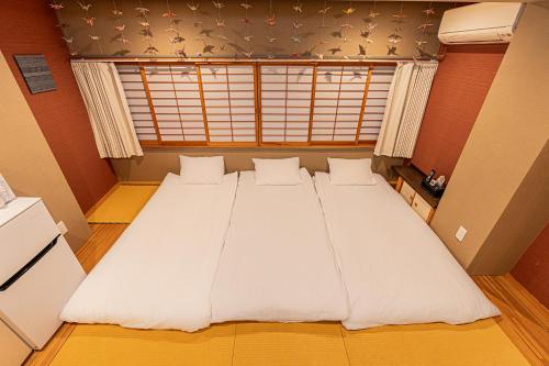 FITINN Akihabara - Walk to JR Station 秋葉原