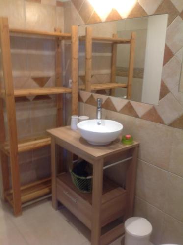 Ένα μπάνιο στο Apartement Alba Oletta