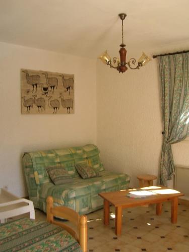 Appartement Rez de Villa - 4 personnes - Fréjus - Vue piscine
