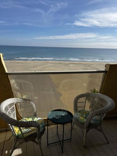 AppartementT2 vue panoramique 4ARAX31 Superb loft with panoramic sea view