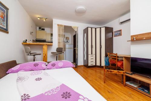 Apartments Jadrana