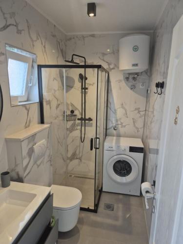 Apartments Tiho