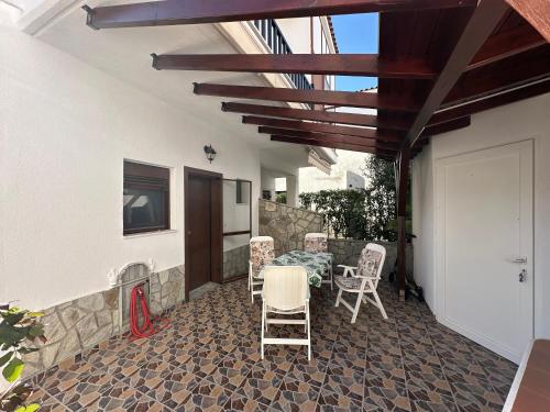 Beachfront Vacation Villa Anastassia