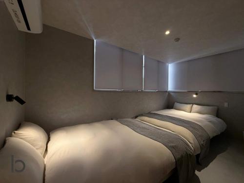 b hotel WAKO Hiroshima Ekimae BLD - Modern Apt with 2 Bathrooms