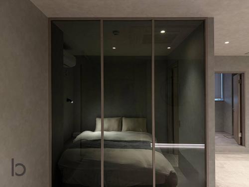 b hotel WAKO Hiroshima Ekimae BLD - Modern Apt with 2 Bathrooms