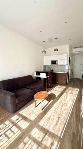Appartement climatisé à 1 minute de la plage