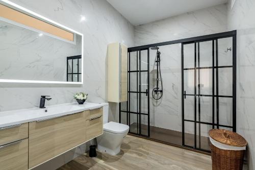 Madrid Centro - Apartment with 3 bedrooms and 2 patios