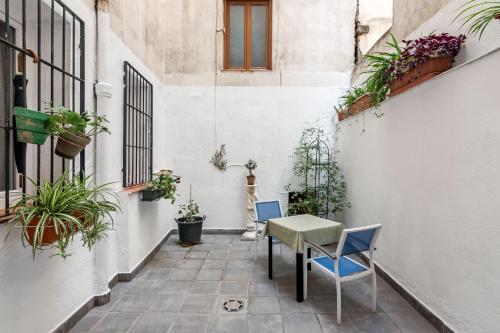 Madrid Centro - Apartment with 3 bedrooms and 2 patios