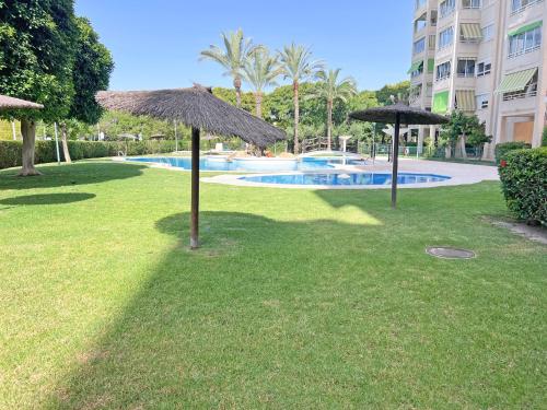 Mediterranean Dream - Pool, Beach and Parking