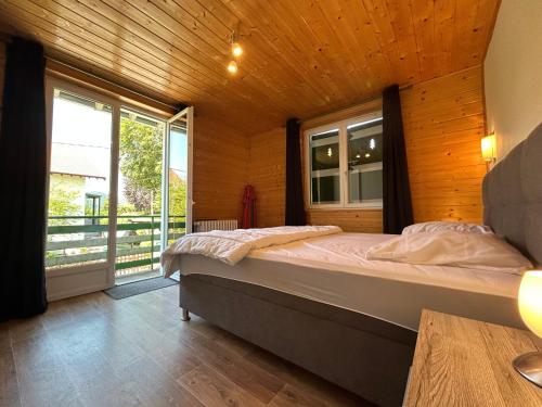 Appartement Etage Chalet à 300m du lac de Gérardm