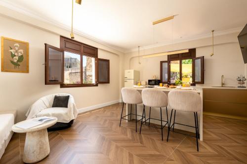 My Maria's Luxury Apartment Rhodes Old Town