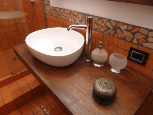 Ένα μπάνιο στο Casa Orefici, 4 Apartments in front of Aquarium!