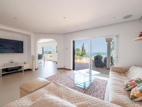 Casa Vista Linda