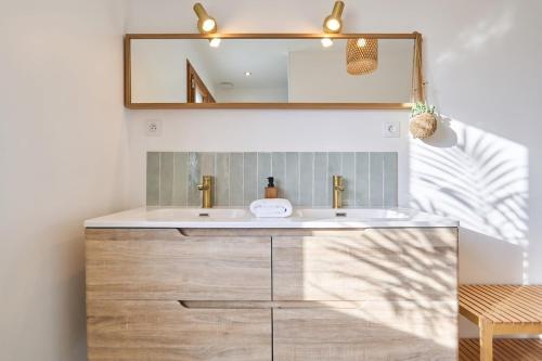 Family, House, Spa, Garden, Parking