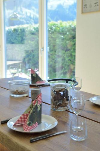 Mountain Retreat Near Titlis With Garden & Views