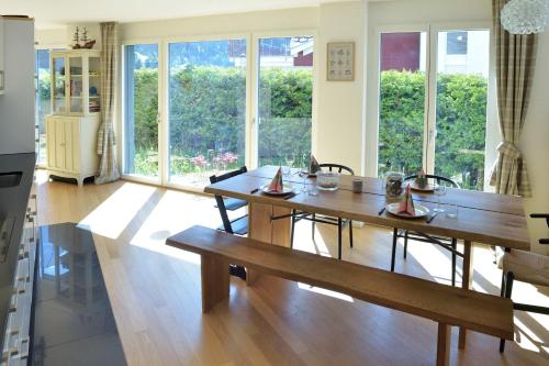 Mountain Retreat Near Titlis With Garden & Views