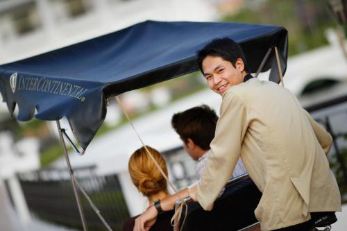 Επισκέπτες που μένουν στο InterContinental Hanoi Westlake by IHG